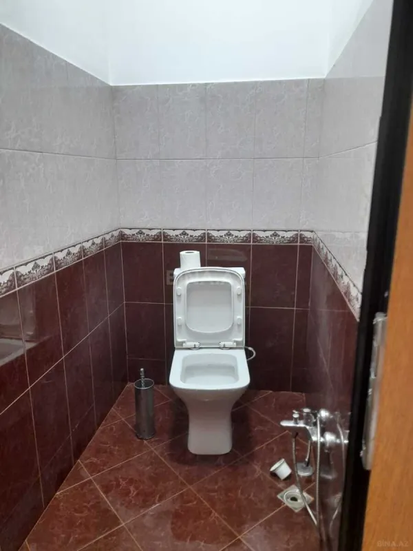 Kirayə verilir 3 otaqlı mənzil 150 m²