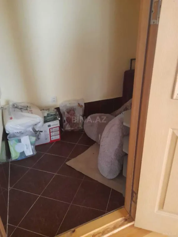 Kirayə verilir 3 otaqlı mənzil 150 m²