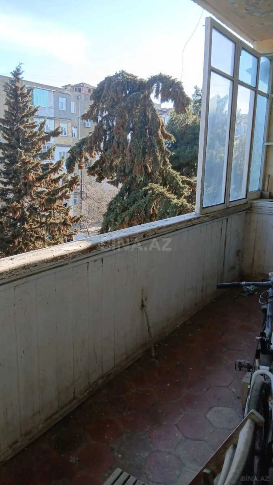 Satılır 3 otaqlı mənzil 75 m²