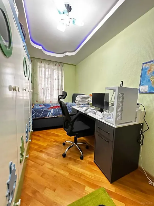 Satılır 3 otaqlı mənzil 90 m²