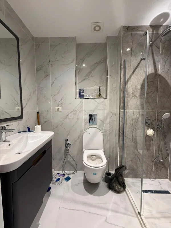 Satılır 3 otaqlı mənzil 96 m²