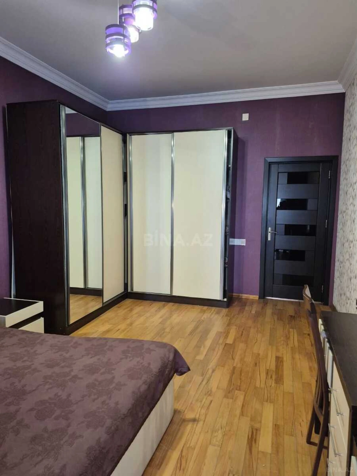 Kirayə verilir 2 otaqlı mənzil 80 m²
