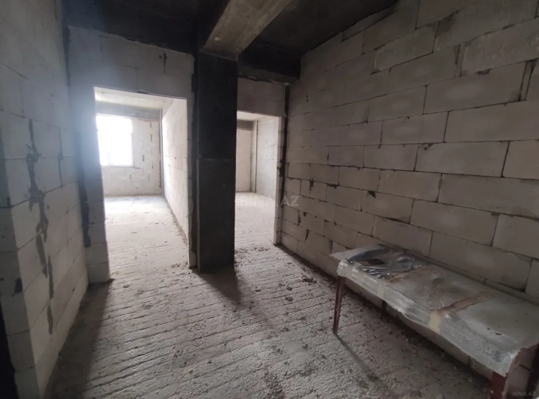 Satılır 1 otaqlı mənzil 68.4 m²