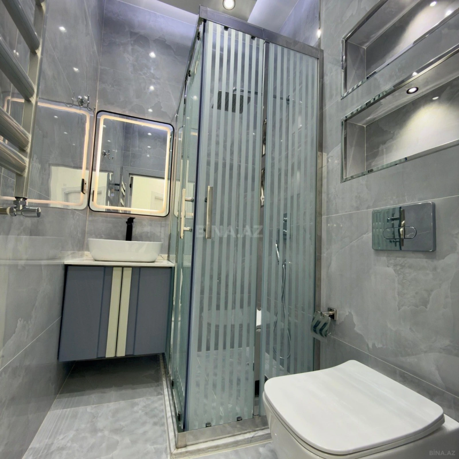 Satılır 2 otaqlı mənzil 85 m²