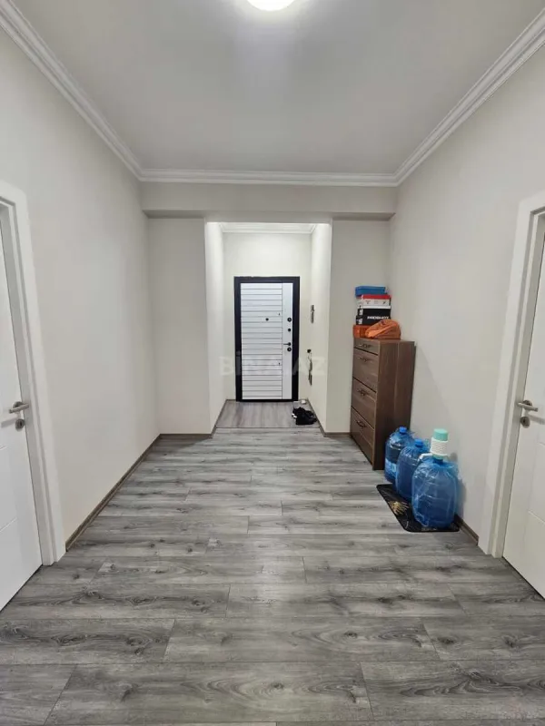 Satılır 3 otaqlı mənzil 96 m²