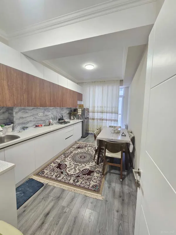 Satılır 3 otaqlı mənzil 96 m²
