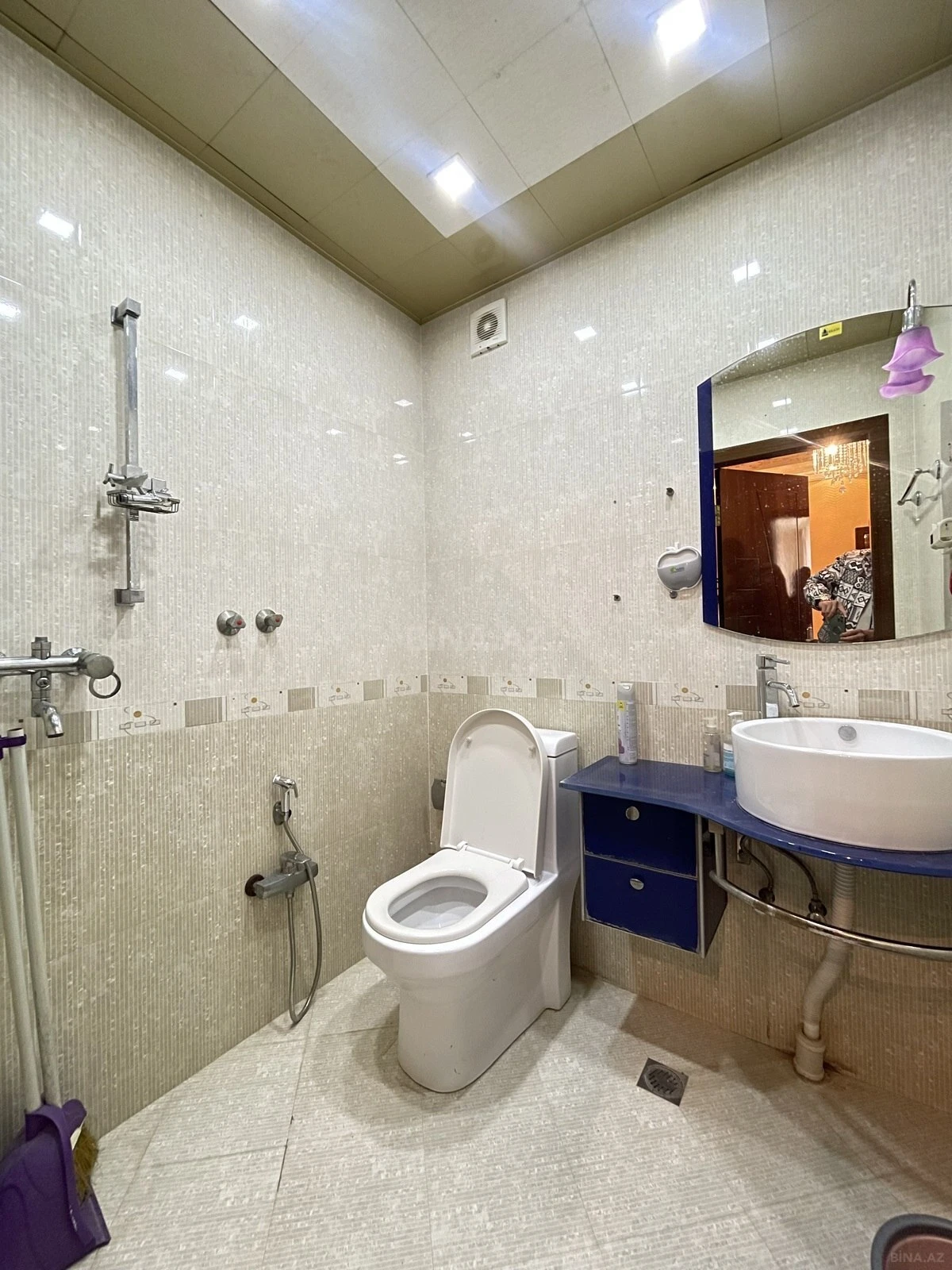 Kirayə verilir 2 otaqlı mənzil 100 m²