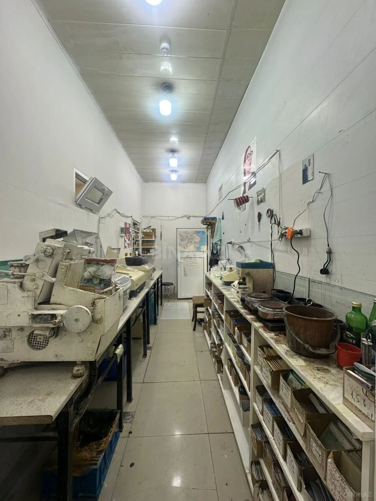 Satılır obyekt 44 m²