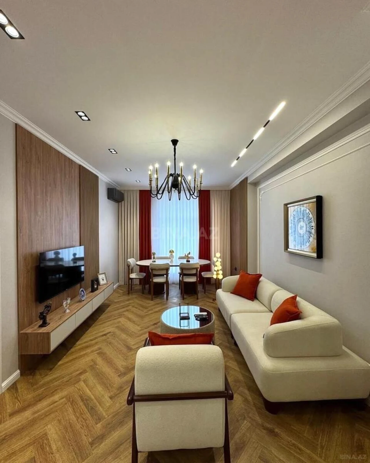 Kirayə verilir 2 otaqlı mənzil 80 m²