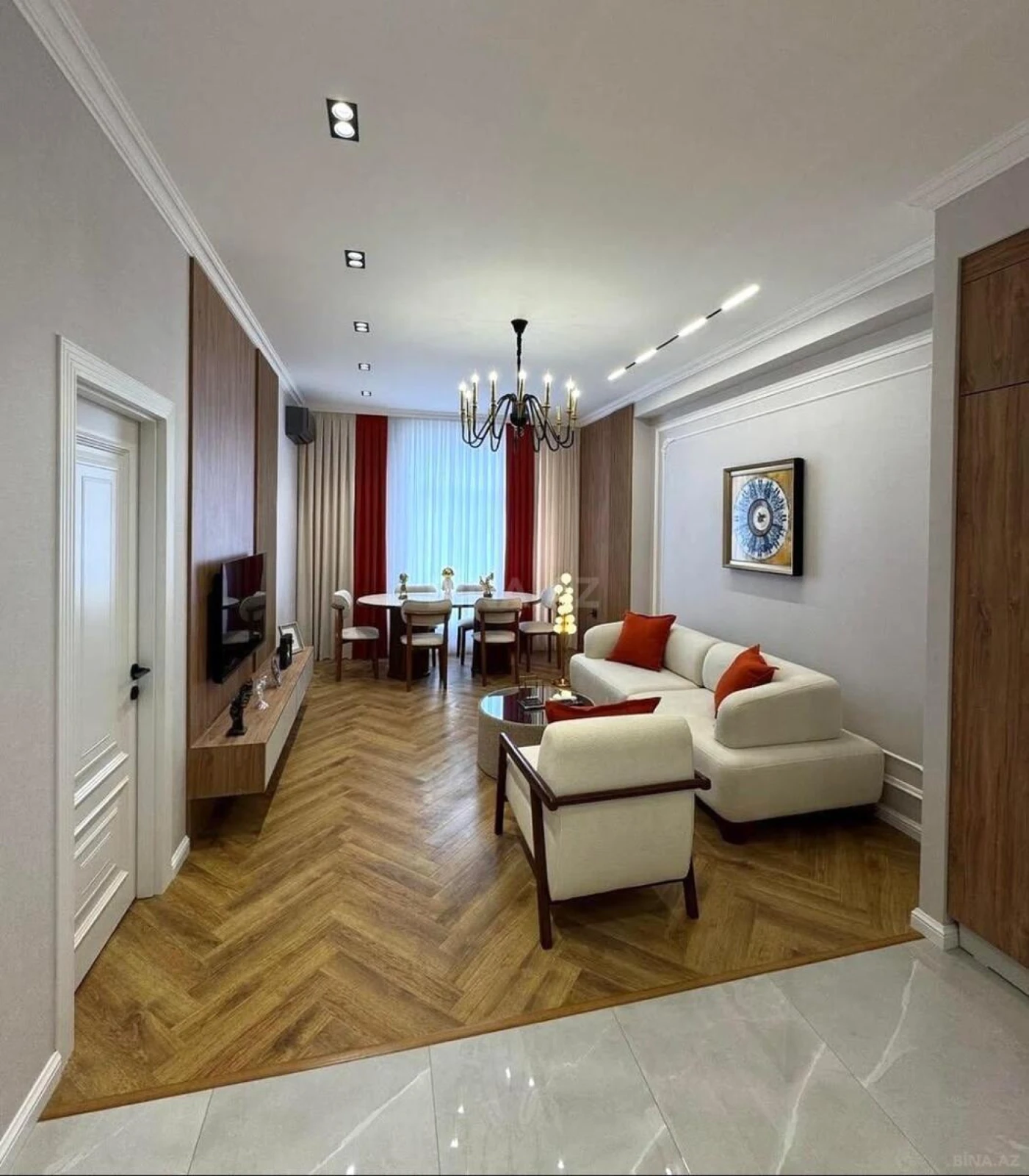Kirayə verilir 2 otaqlı mənzil 80 m²
