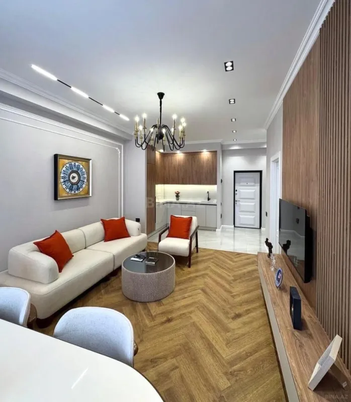 Kirayə verilir 2 otaqlı mənzil 80 m²