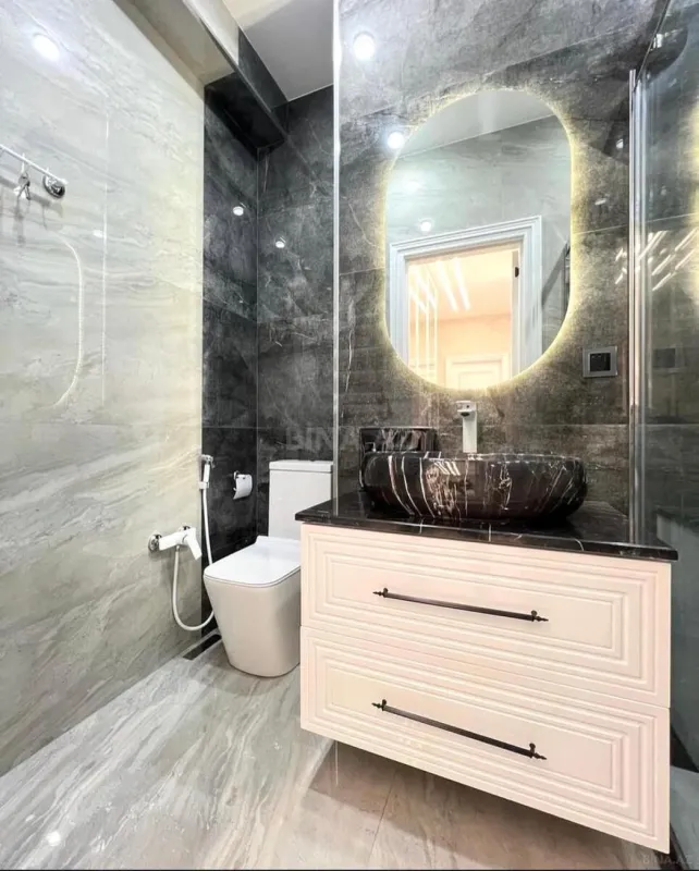 Kirayə verilir 2 otaqlı mənzil 80 m²