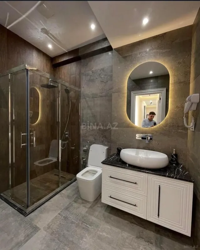 Kirayə verilir 3 otaqlı mənzil 150 m²