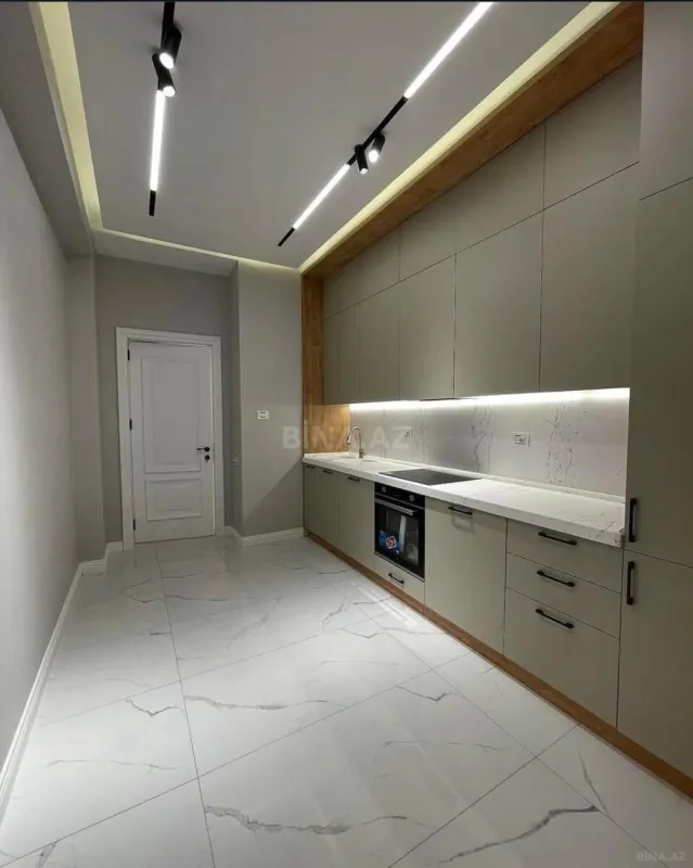 Kirayə verilir 3 otaqlı mənzil 150 m²
