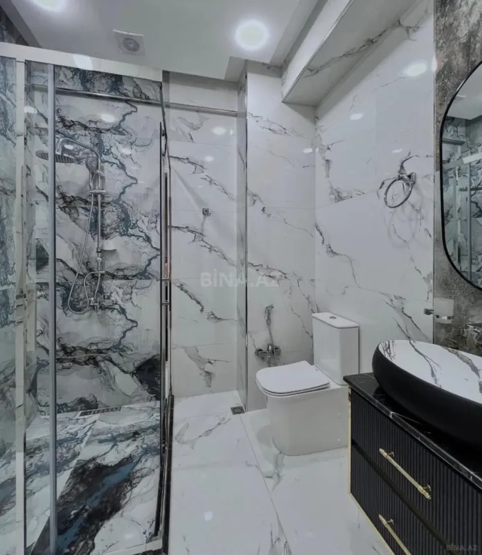 Kirayə verilir 3 otaqlı mənzil 150 m²