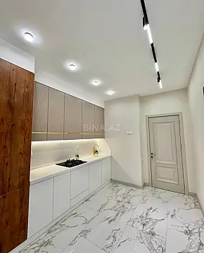 Kirayə verilir 2 otaqlı mənzil 85 m²