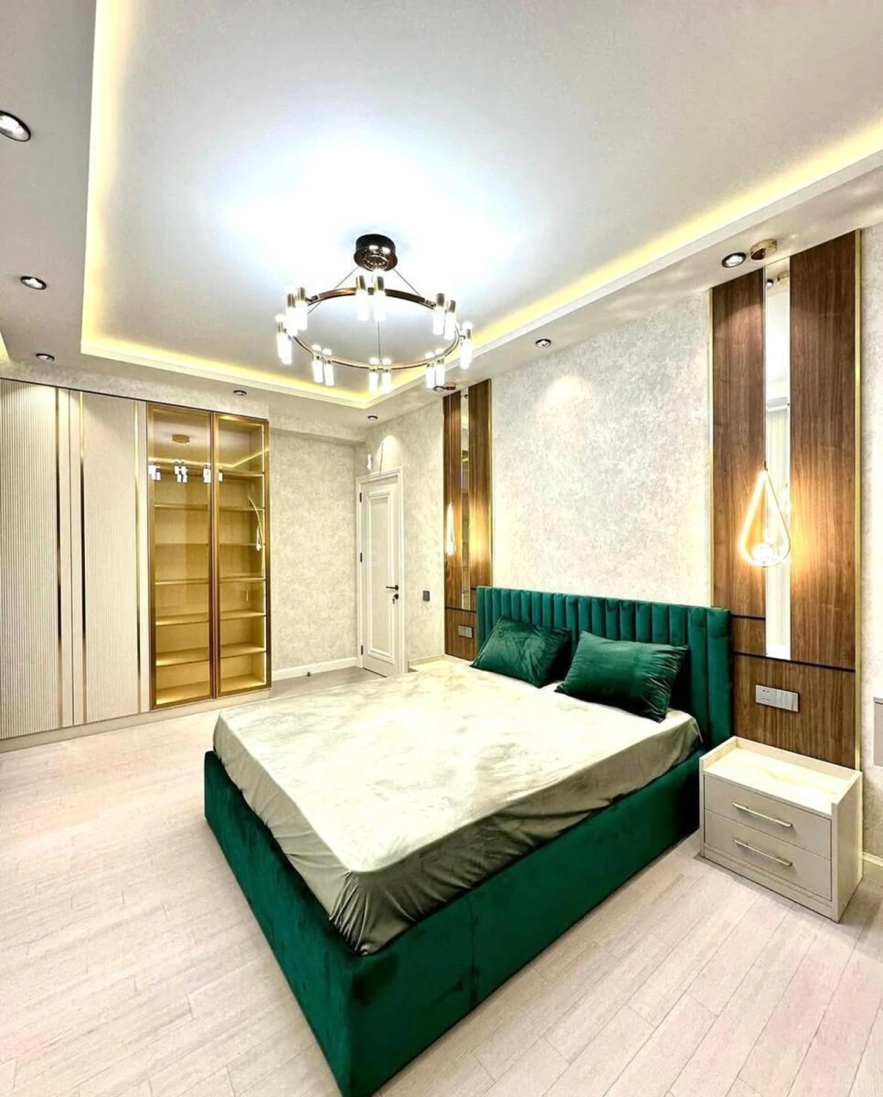 Kirayə verilir 3 otaqlı mənzil 145 m²