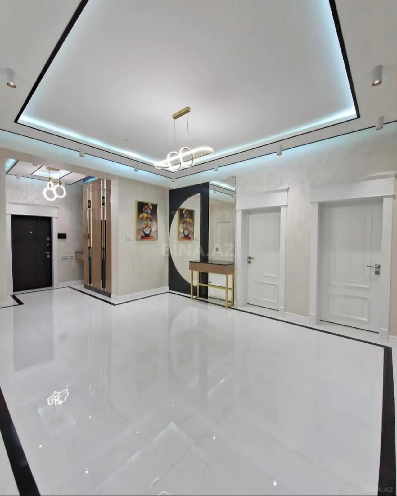 Kirayə verilir 3 otaqlı mənzil 150 m²