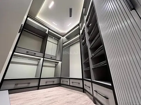 Kirayə verilir 3 otaqlı mənzil 140 m²