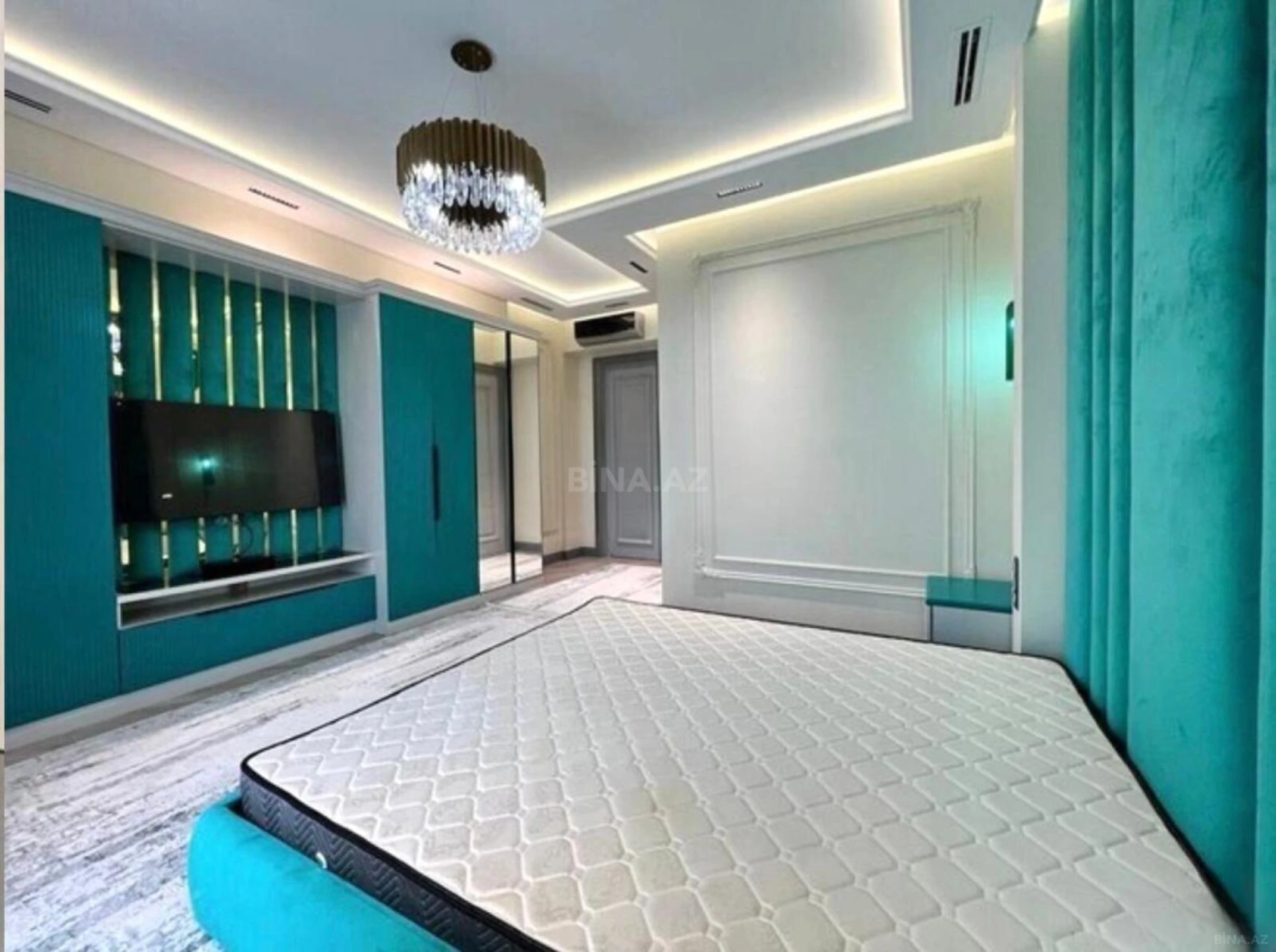 Kirayə verilir 3 otaqlı mənzil 140 m²