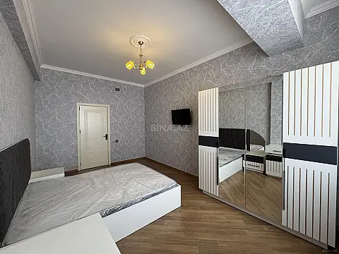 Kirayə verilir 3 otaqlı mənzil 120 m²