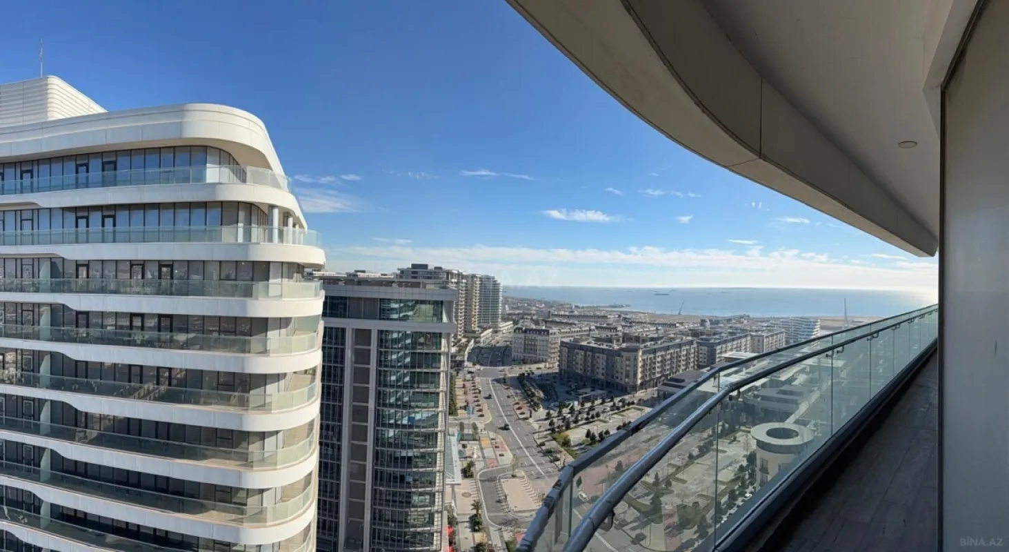 Satılır 4 otaqlı mənzil 190 m²