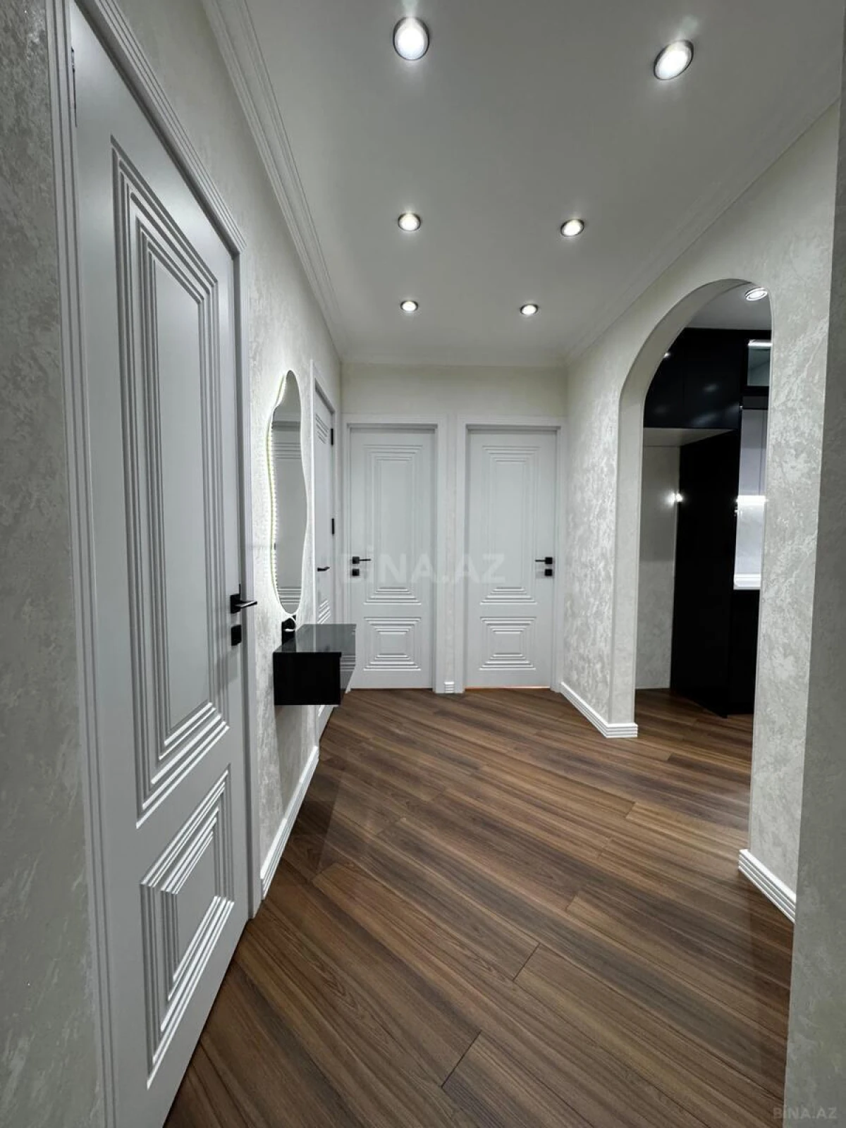 Satılır 2 otaqlı mənzil 65 m²