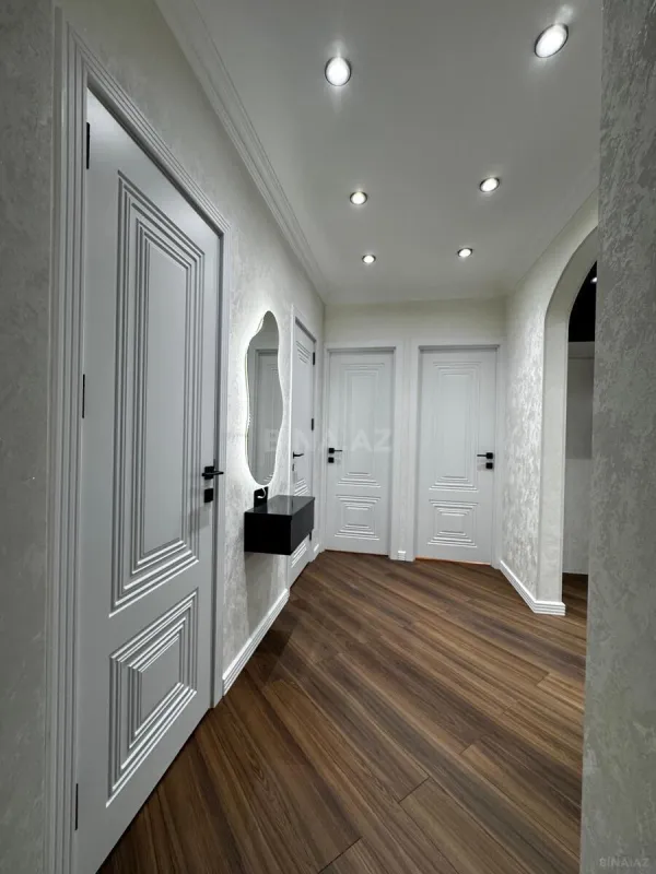 Satılır 2 otaqlı mənzil 65 m²
