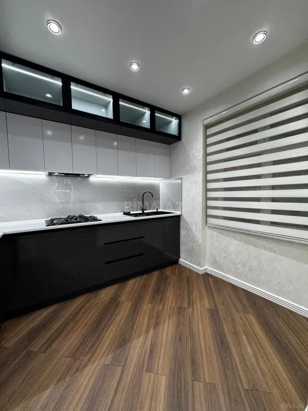Satılır 2 otaqlı mənzil 65 m²