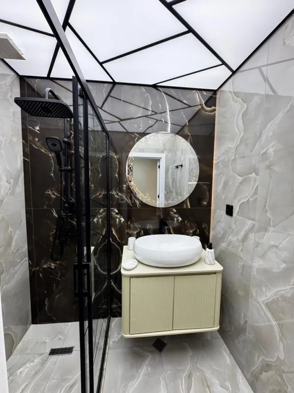 Satılır 2 otaqlı mənzil 65 m²