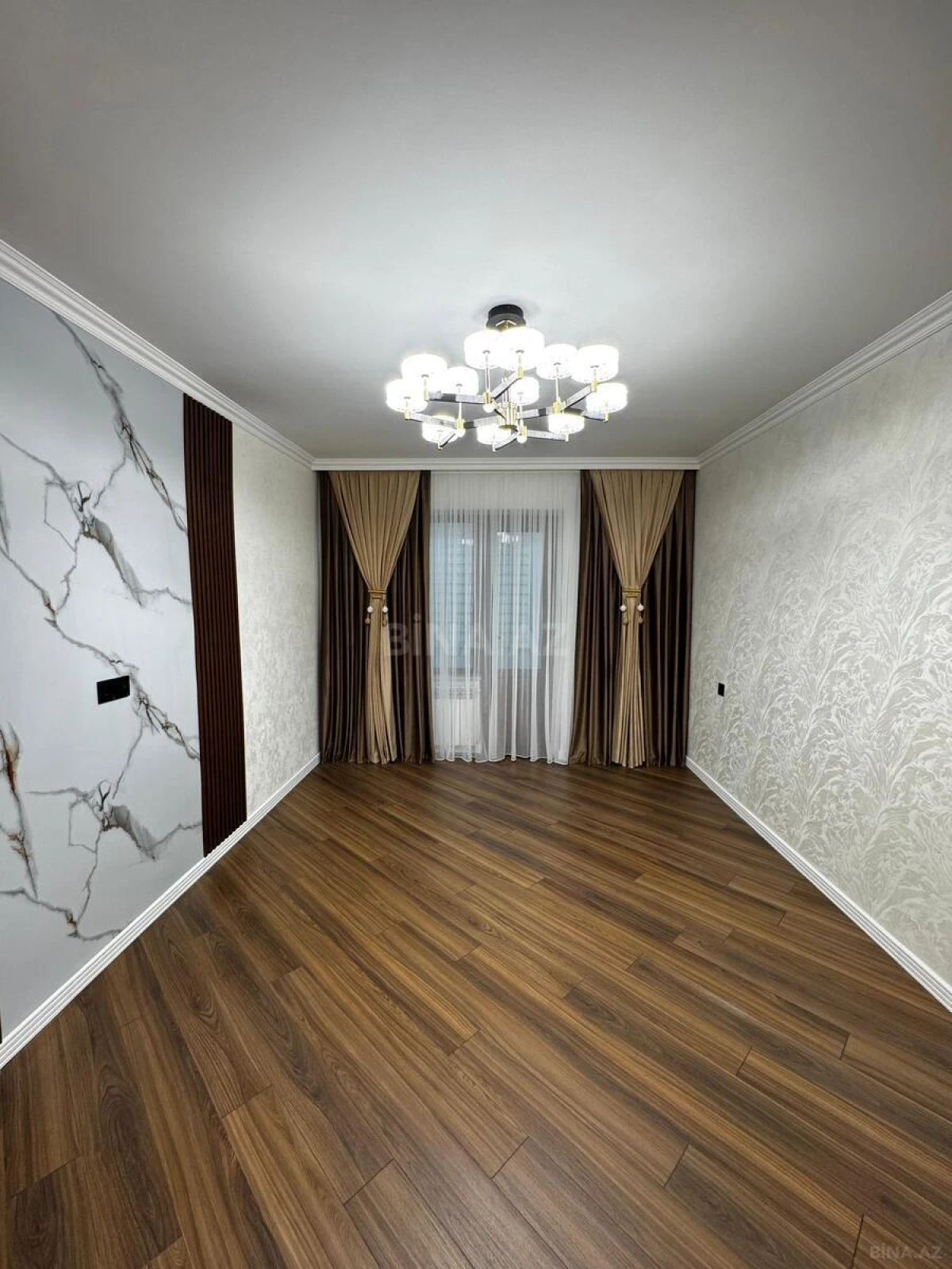 Satılır 2 otaqlı mənzil 65 m²