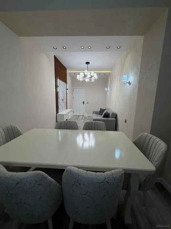 Kirayə verilir 2 otaqlı mənzil 70 m²
