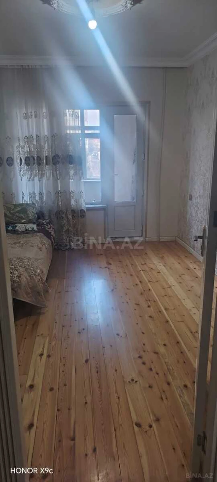 Kirayə verilir 1 otaqlı mənzil 40 m²