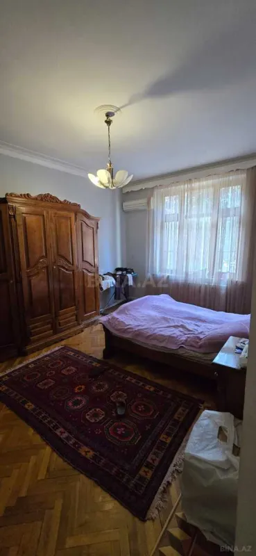 Satılır 3 otaqlı mənzil 100 m²