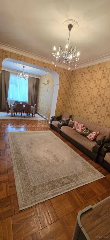 Satılır 3 otaqlı mənzil 100 m²