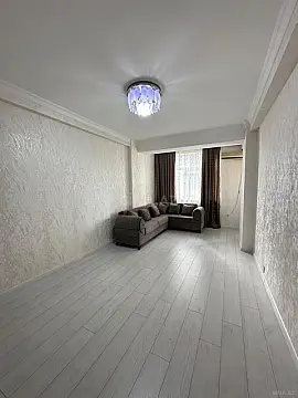 Satılır 2 otaqlı mənzil 70 m² — Bakı, Həzi Aslanov qəs. 2 otaq 70.00 m²
