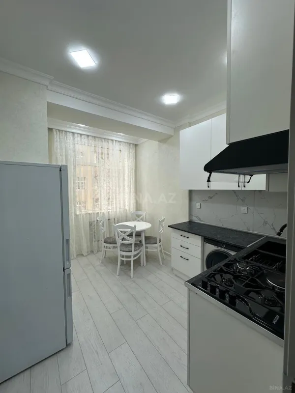 Satılır 2 otaqlı mənzil 70 m²
