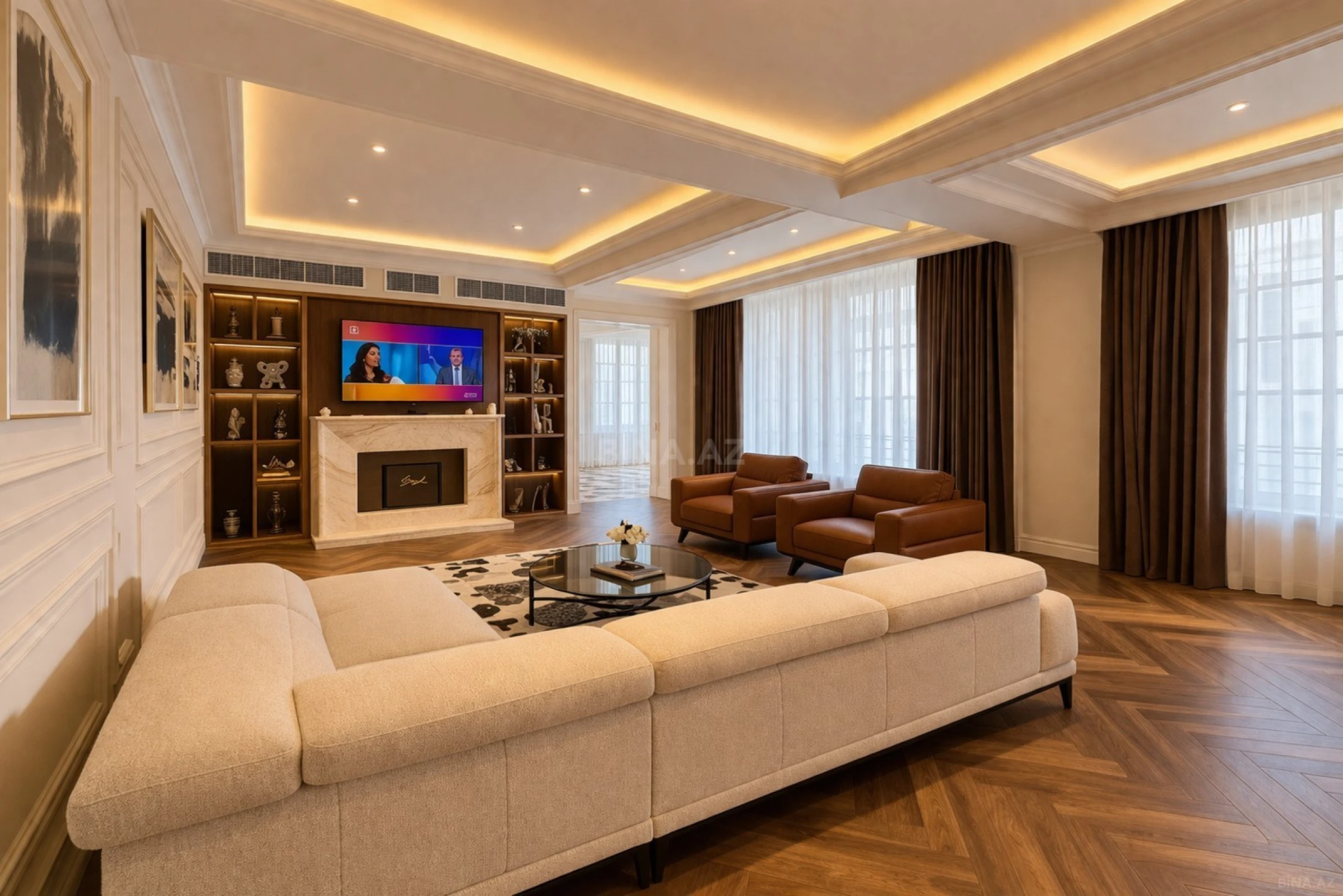 Satılır 9 otaqlı həyət evi 2000 m²