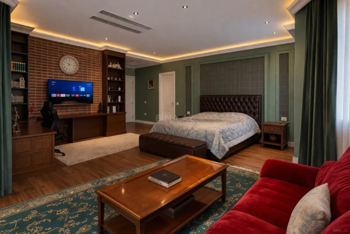 Satılır 9 otaqlı həyət evi 2000 m²