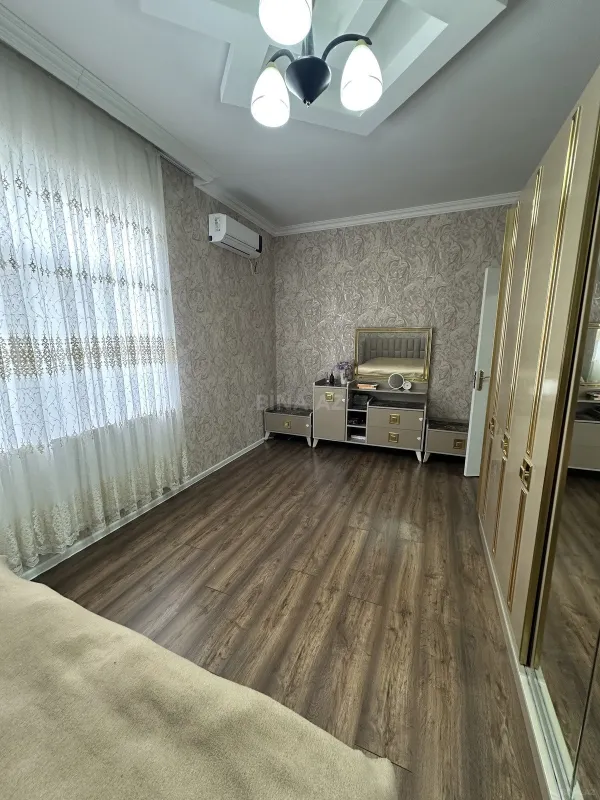 Satılır 4 otaqlı həyət evi 155 m²