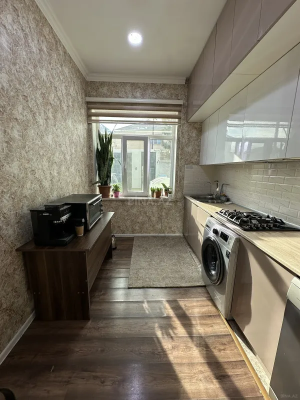 Satılır 4 otaqlı həyət evi 155 m²