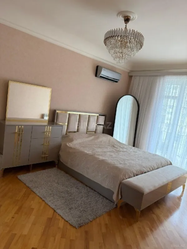 Satılır 3 otaqlı mənzil 90 m²