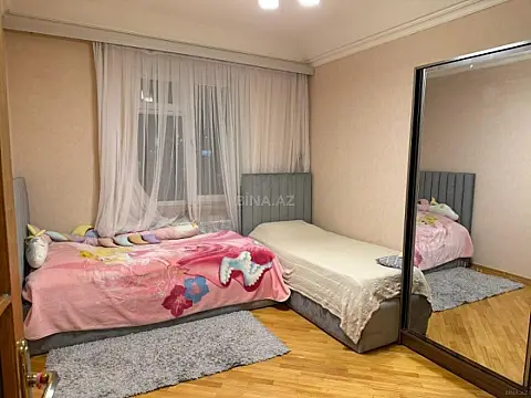 Satılır 3 otaqlı mənzil 90 m²