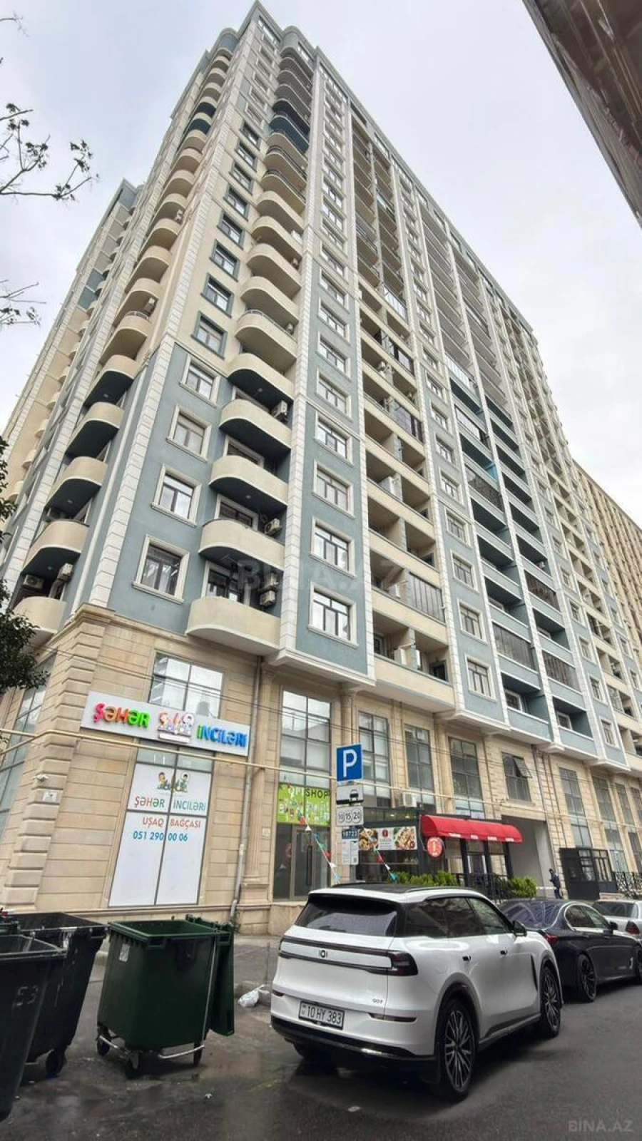 Kirayə verilir 2 otaqlı mənzil 98 m²