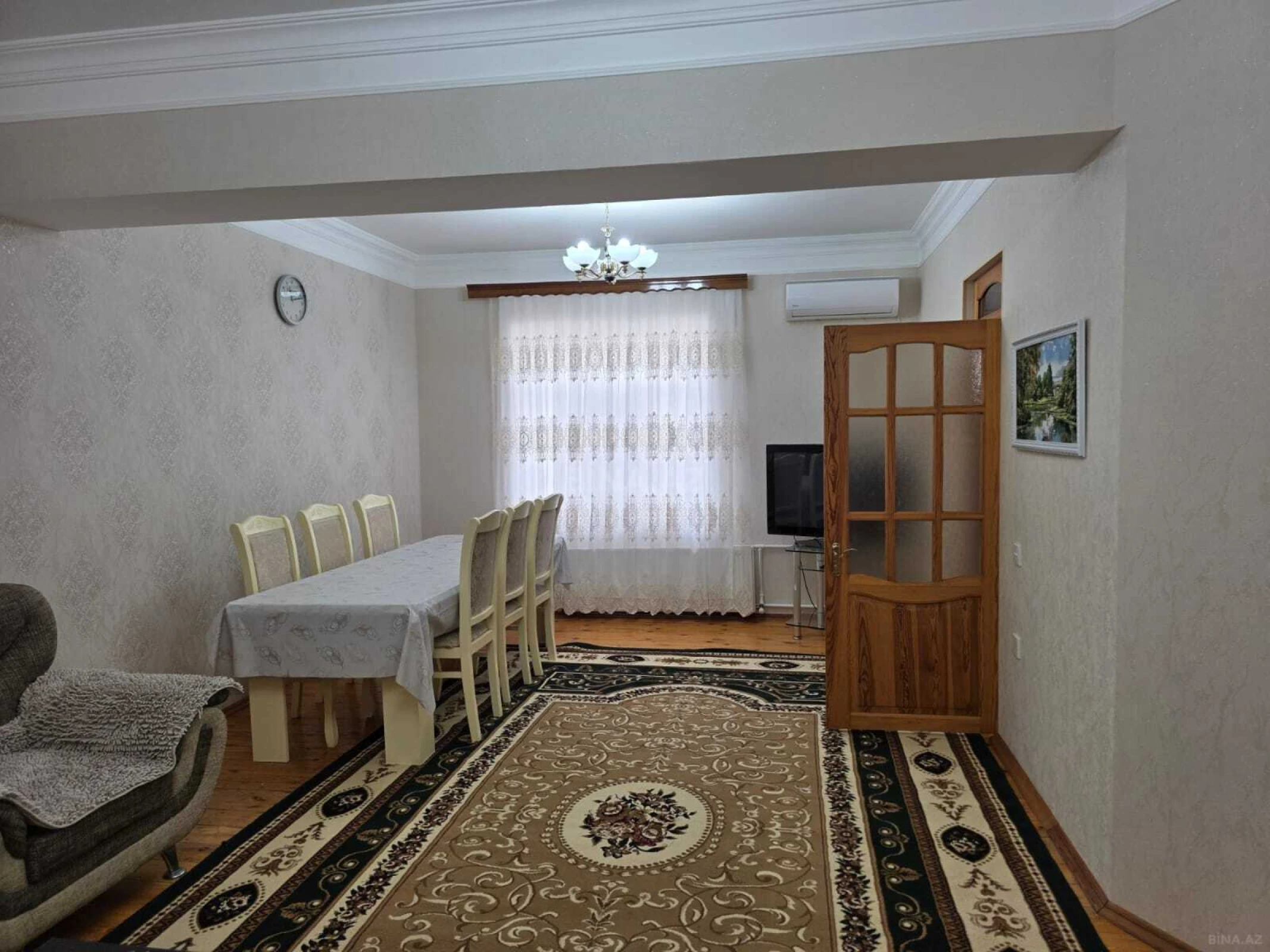 Kirayə verilir 5 otaqlı həyət evi 200 m²