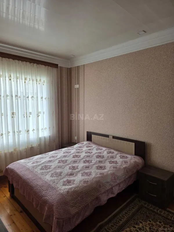 Kirayə verilir 5 otaqlı həyət evi 200 m²
