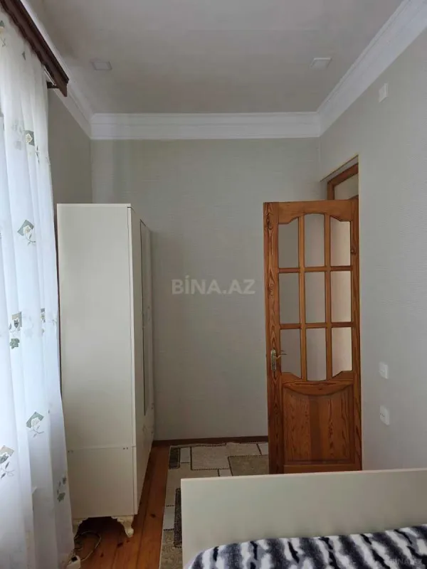 Kirayə verilir 5 otaqlı həyət evi 200 m²