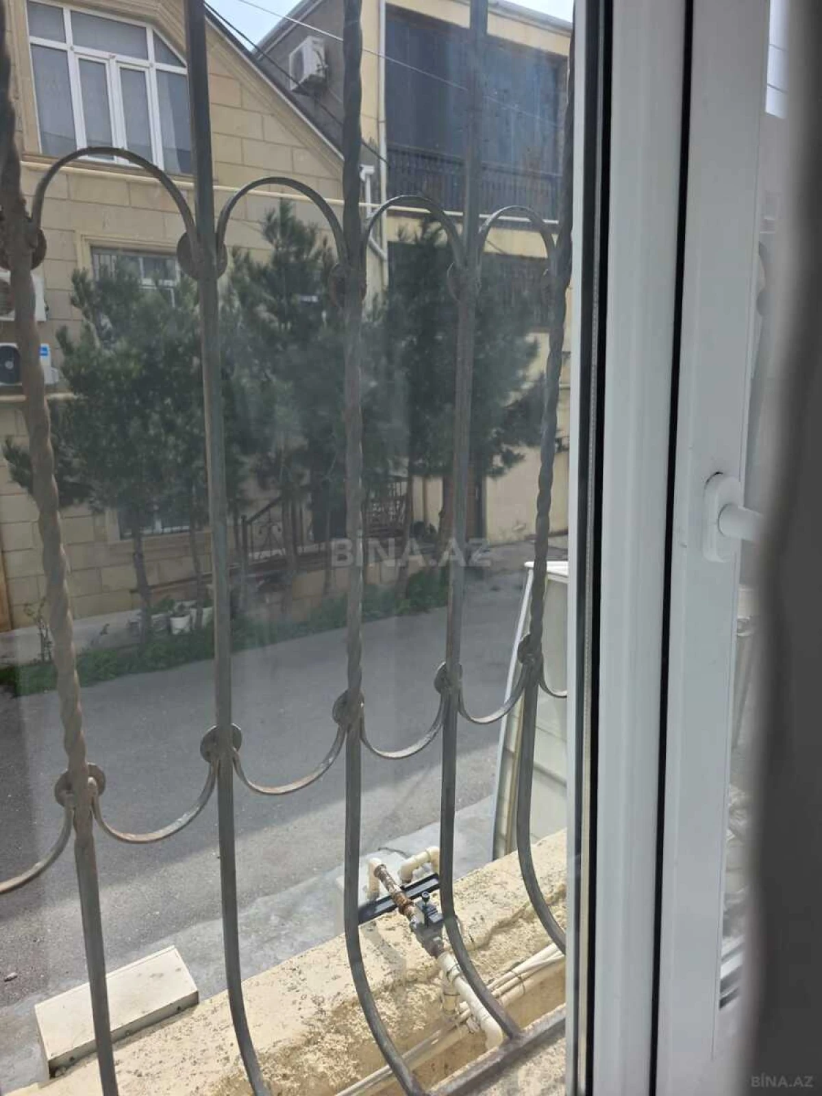 Kirayə verilir 5 otaqlı həyət evi 200 m²