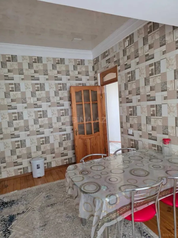 Kirayə verilir 5 otaqlı həyət evi 200 m²