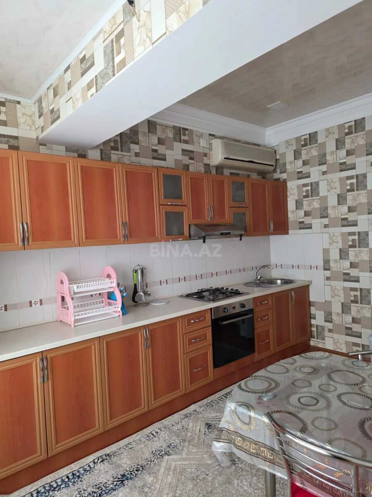 Kirayə verilir 5 otaqlı həyət evi 200 m²